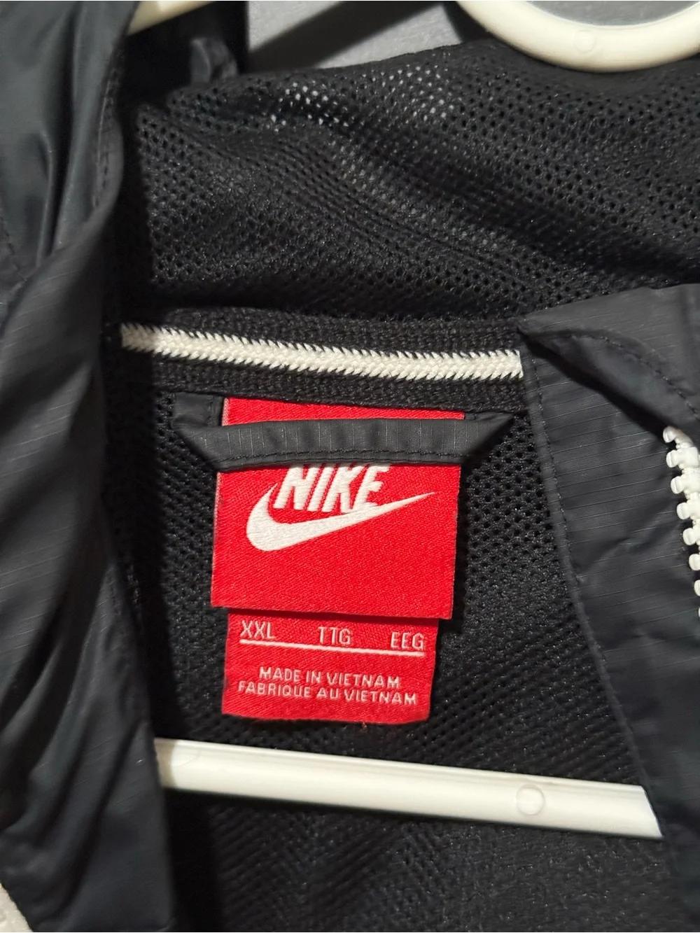 Nike Black Windbreaker Jacket with Red Logo Tag